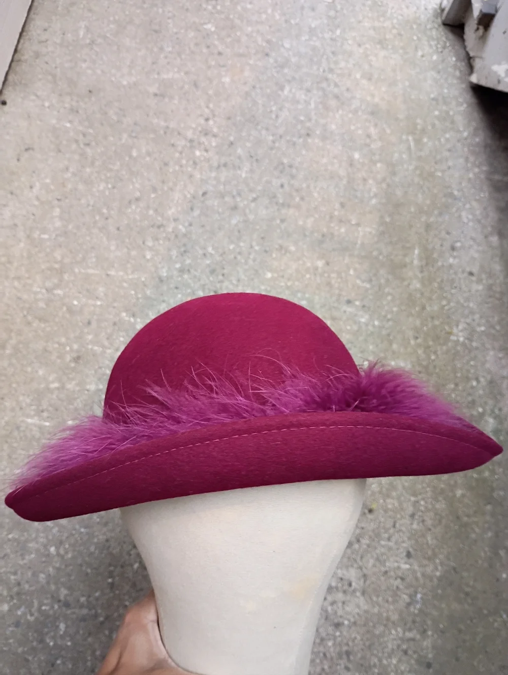 Doeskin Vintage Felt Wool Feather Bowler Hat 21.5